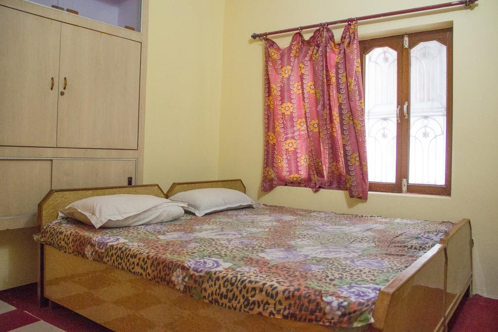 Somit Paying Guest House Varanasi Exterior foto